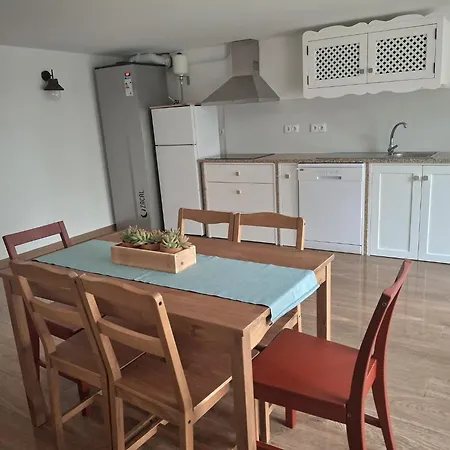 Casa D Amelinha 펜션 Gatao